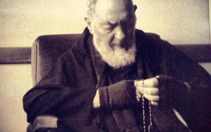 St. Padre Pio can teach all of us a lesson on suffering and persecution because he lived it himself. Get the tips in this Catholic-Link.org