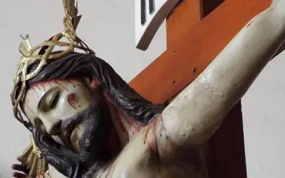 10 Quotes To Help You Meditate On The Exaltation Of The Holy Cross