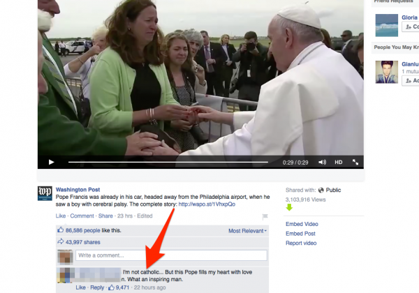 Washington_Post_-_Pope_Francis_stops_his_car_to_bless_a_child_in_a___1