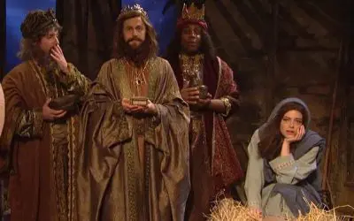 Emma Stone and SNL Show Us How Mary Could Have Responded on Christmas