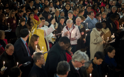 Take A Friend To Church This Holy Week: It Could Change Their Life