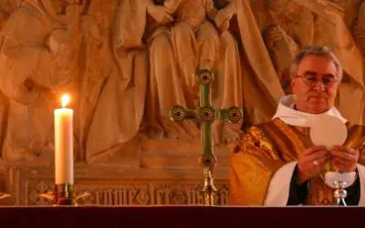 What One Priest Told Me About The Mass That Still Gives Me Goosebumps