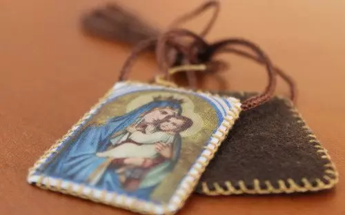 Sacramental Brown Scapular
