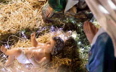 Why Does It Matter That Jesus Was “Wrapped In Swaddling Clothes”?