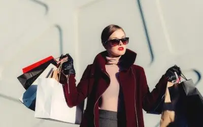 Mary Follows Jesus, Not Fashion