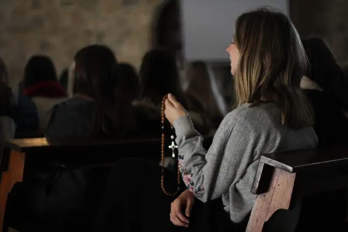 How Meditation On The Rosary Brings Healing