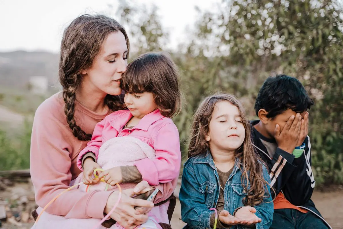 Life is chaotic. How do Catholics pray without ceasing as the Bible tells us to do? Today's article helps you plan and organize your time.