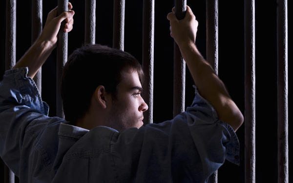 These Two Men Decided To Workout With Prisoners For A Week