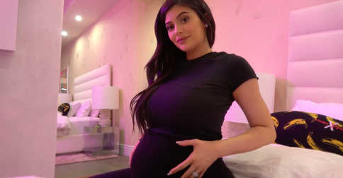 Kylie Jenner’s Record Breaking Baby Reveal Reveals More Than Just The Baby’s Name