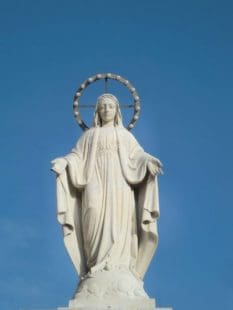 Do Catholics love Mary too much? Is that possible? A personal testimony and the expert wisdom from the saints help us understand.
