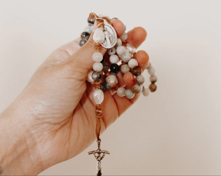 how to pray a rosary better