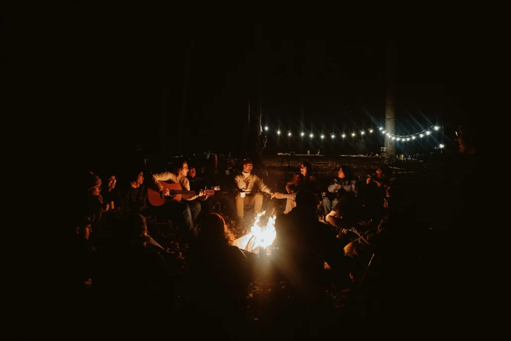 4 Tips Young Adults Need To Defend Their Catholic Faith In Today’s World || What do catholic young adults need to be able to stand firm?