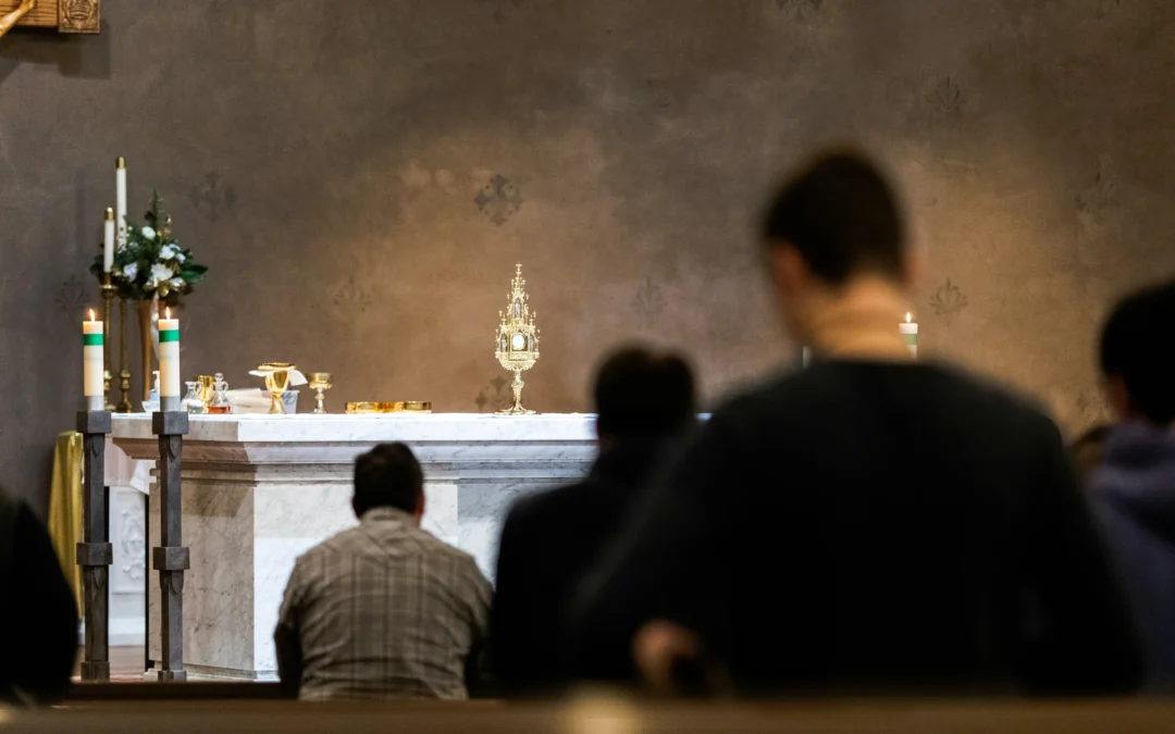 The Warrior Who Still Kneels: Stories Of Faith Under Fire