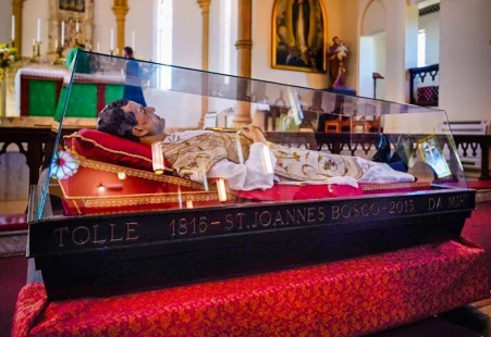 Ever wondered which of the Catholic saints are incorrupt? What does that mean? Here are a few confirmed saints who remain incorrupt