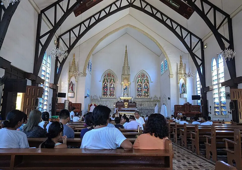 Mass Around The World: The Philippines