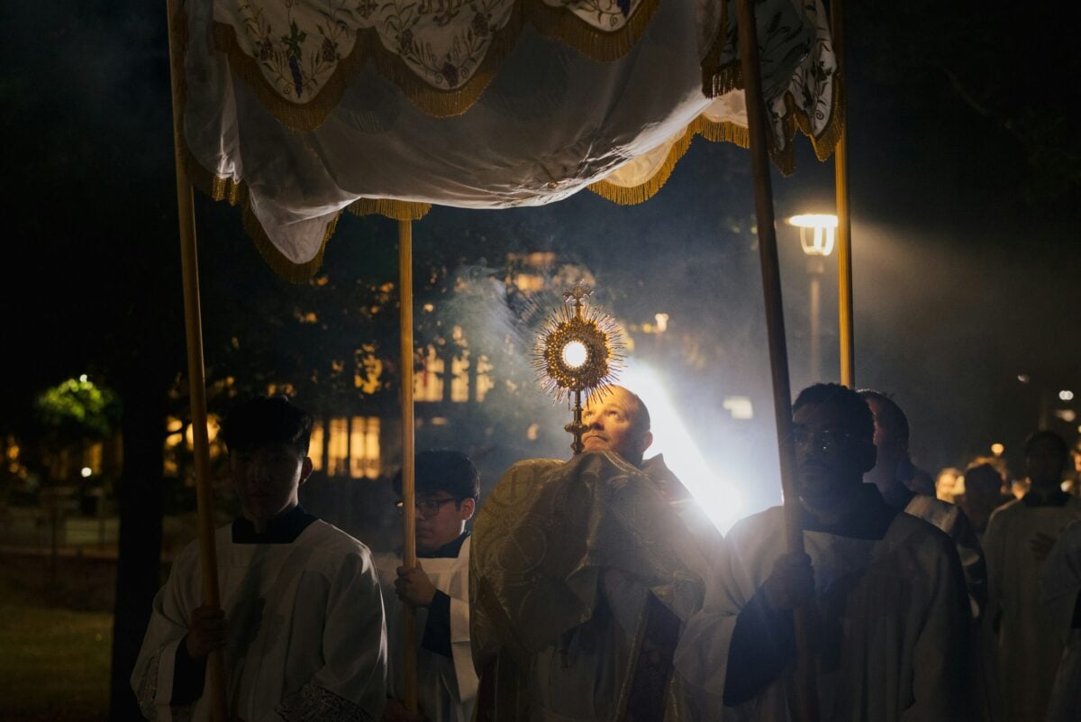 the blessed sacrament reflection catholic euchartist