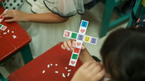 6 Lessons Teaching Sunday School Taught Me: What one woman learned from saying yes to the call to teach Sunday school!